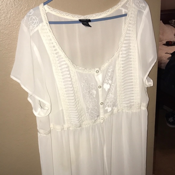 torrid Tops - Stunning high low top